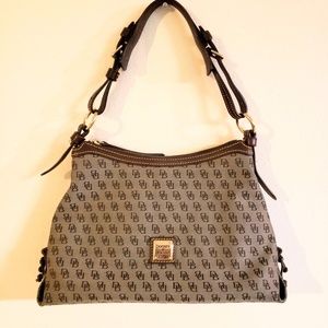 Dooney and Bourke handbag/Shoulder bag